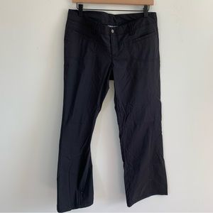 Athleta Slim Dipper Pant in Black Size 10p